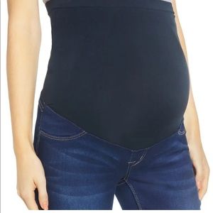Maternity push up jeans